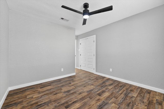 11814 Sunrise Drive, Balch Springs, TX 75180