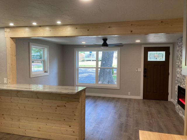 1007 9th Street, Mena, AR 71953