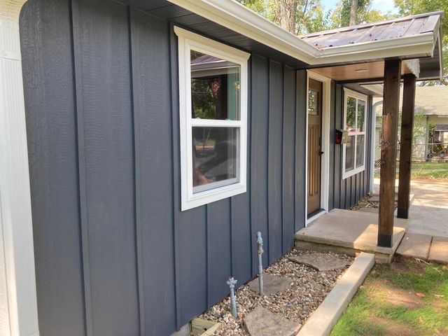 1007 9th Street, Mena, AR 71953