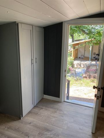 1007 9th Street, Mena, AR 71953