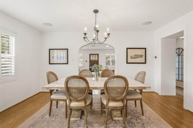 918 E 14th Street, Houston, TX 77009