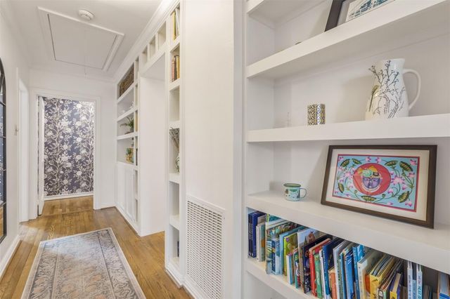 918 E 14th Street, Houston, TX 77009