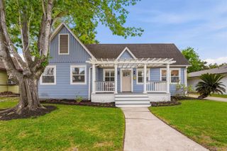 918 E 14th Street, Houston, TX 77009