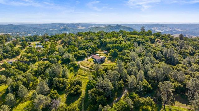 6840 Arena Ln, Shingle Springs, CA 95682