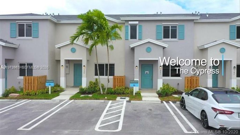 445 NW 12th Avenue, Florida City, FL 33034