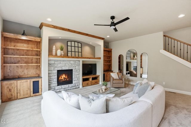 20861 Tamar Lane, Bend, OR 97702