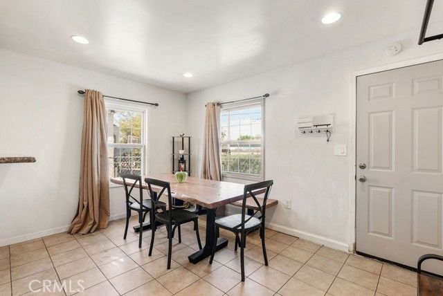 672 E 112th Street, Los Angeles, CA 90059