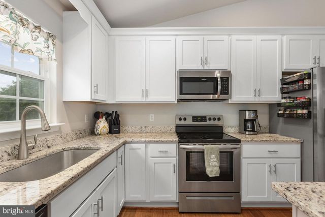 151 DEACON RD, Fredericksburg, VA 22405