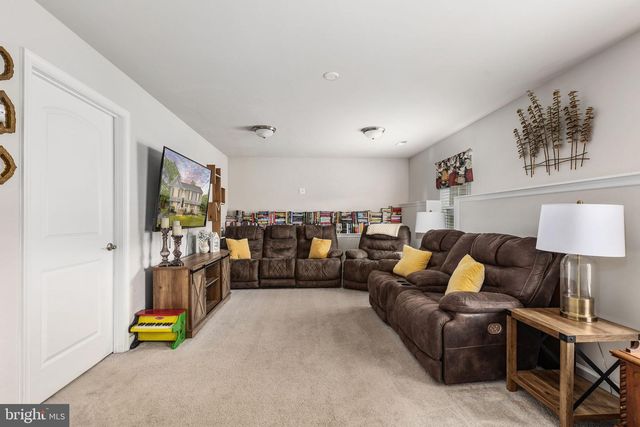 151 DEACON RD, Fredericksburg, VA 22405