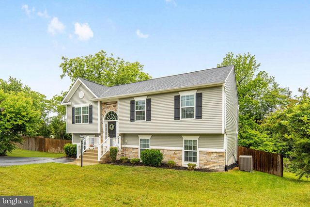 151 DEACON RD, Fredericksburg, VA 22405
