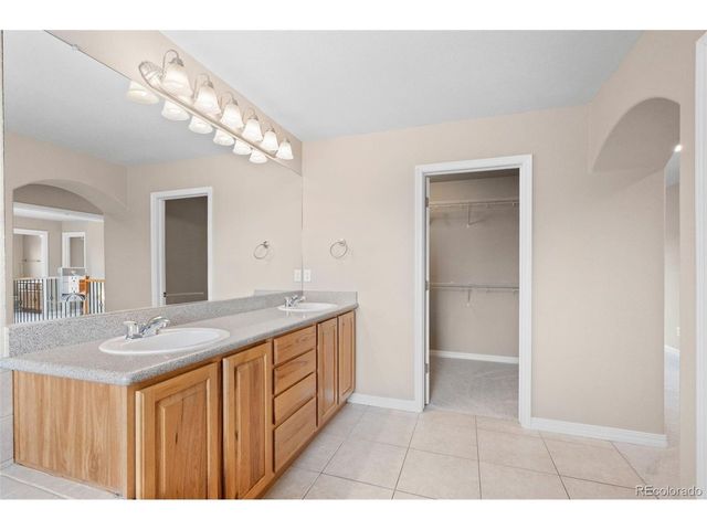 7457 S Biloxi Ct, Aurora, CO 80016