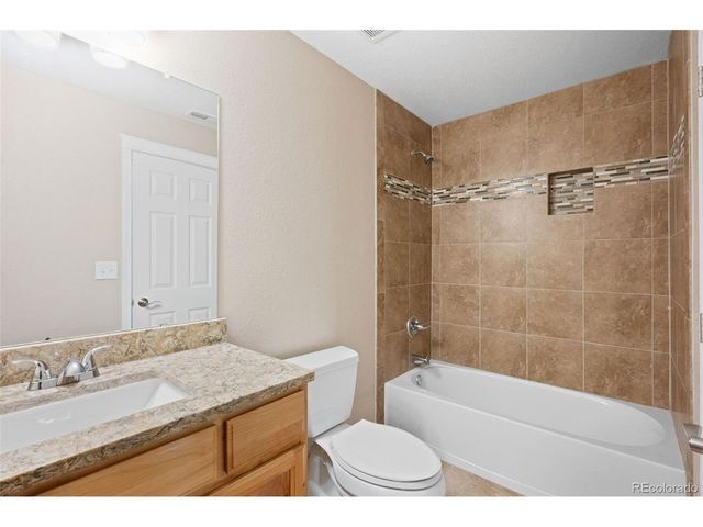 7457 S Biloxi Ct, Aurora, CO 80016