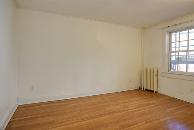 983 Memorial Drive 502, Cambridge, MA 02138