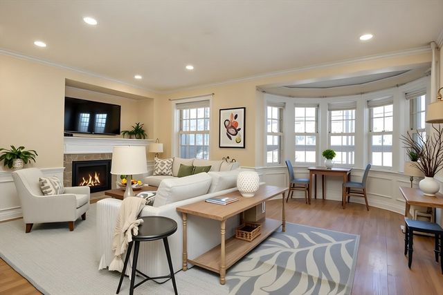 983 Memorial Drive 502, Cambridge, MA 02138