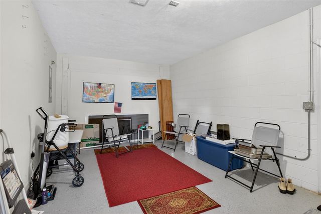 42 LARCH RADIAL, Ocala, FL 34480
