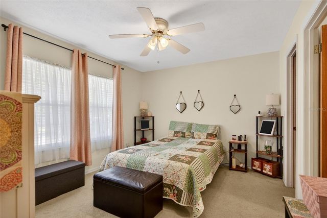 42 LARCH RADIAL, Ocala, FL 34480