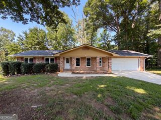 1653 E Kellogg Circle, Douglasville, GA 30134