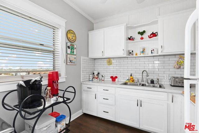 325 W 3rd Street 502, Long Beach, CA 90802
