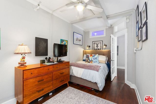 325 W 3rd Street 502, Long Beach, CA 90802