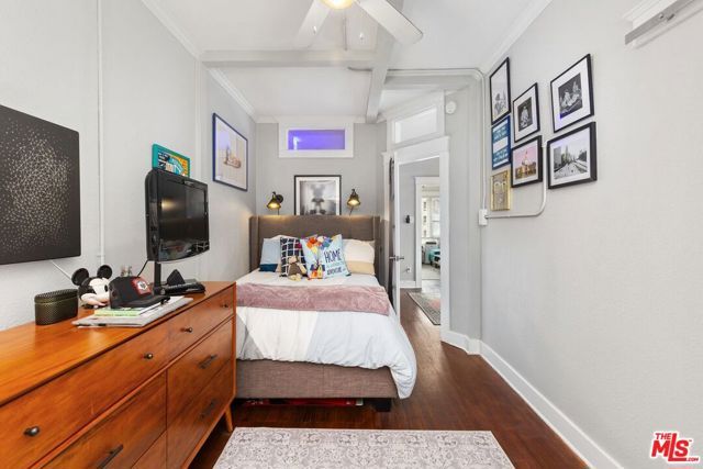 325 W 3rd Street 502, Long Beach, CA 90802