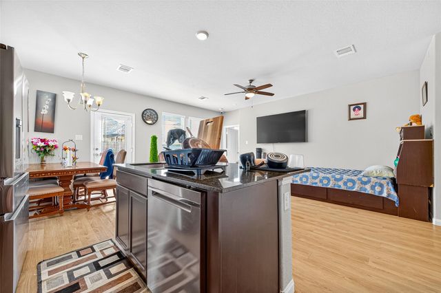 1916 Acklen Run Drive, Rosharon, TX 77583