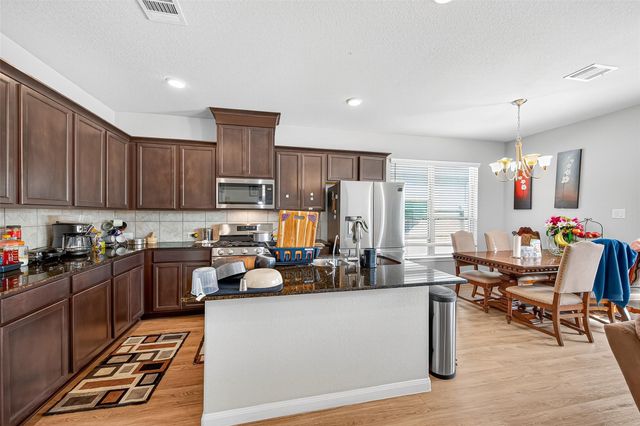 1916 Acklen Run Drive, Rosharon, TX 77583