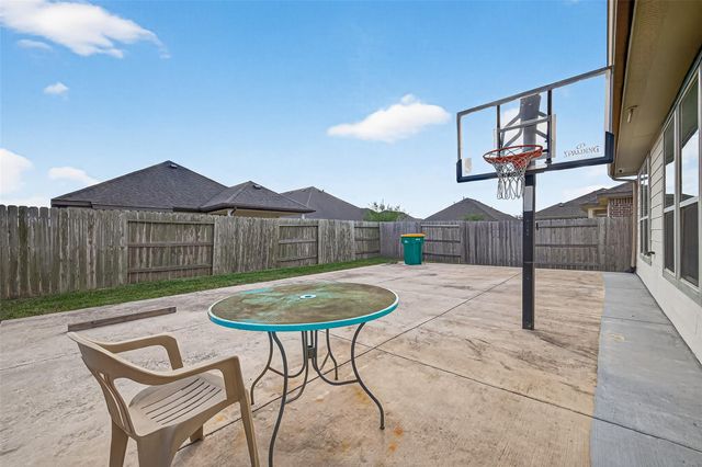 1916 Acklen Run Drive, Rosharon, TX 77583