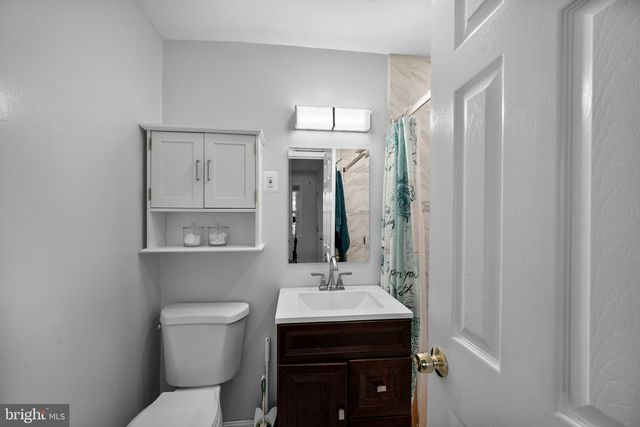 1430 DEERFIELD LN, Woodbridge, VA 22191