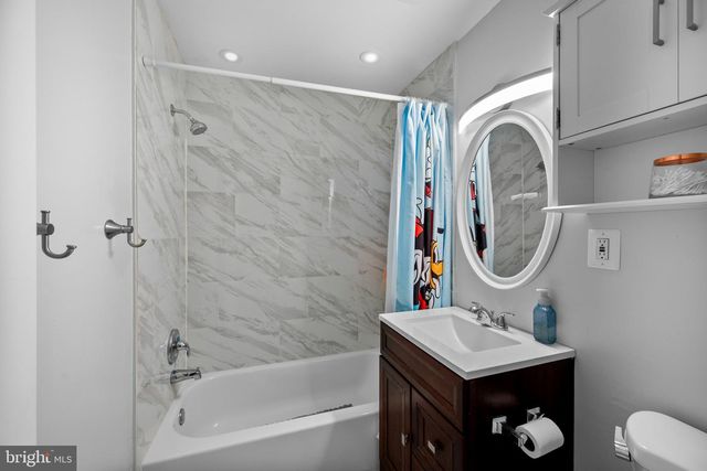 1430 DEERFIELD LN, Woodbridge, VA 22191