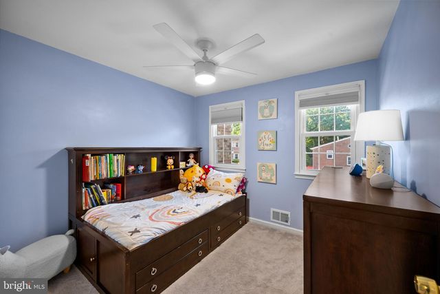 1430 DEERFIELD LN, Woodbridge, VA 22191