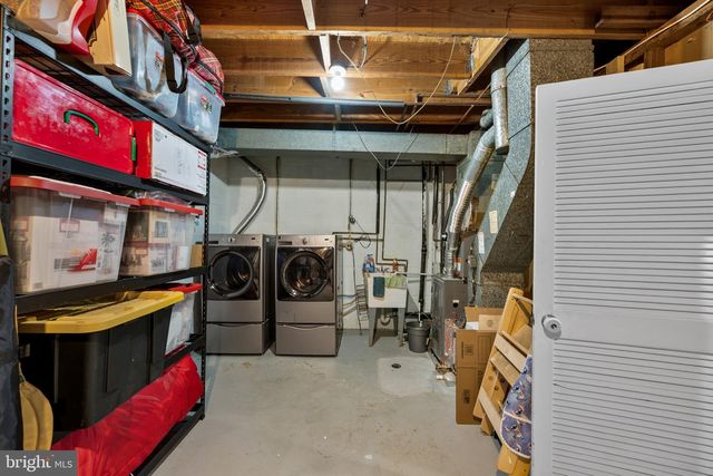 1430 DEERFIELD LN, Woodbridge, VA 22191