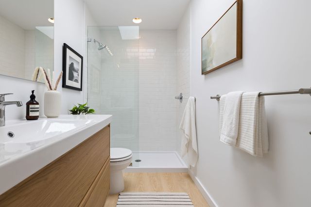 1233 Hampel St., Oakland, CA 94602