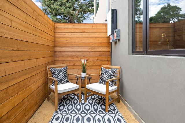 1233 Hampel St., Oakland, CA 94602