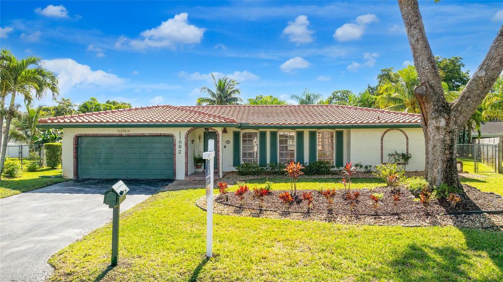 11862 NW 25th Ct, Coral Springs, FL 33065