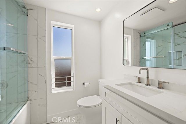 1045 Gaviota Drive B, Laguna Beach, CA 92651