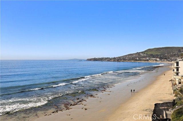1045 Gaviota Drive B, Laguna Beach, CA 92651