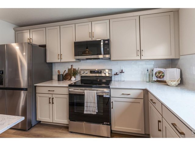 932 Trumpet Ln, Windsor, CO 80550