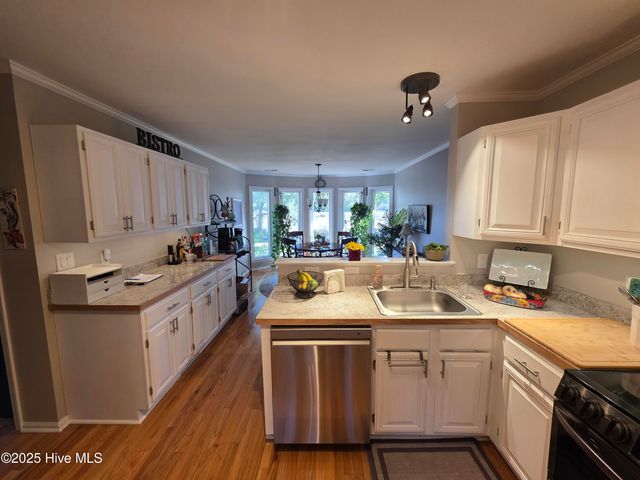 133 Cummins Creek Road, Beaufort, NC 28516