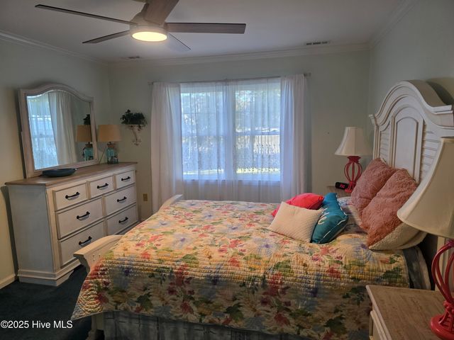 133 Cummins Creek Road, Beaufort, NC 28516