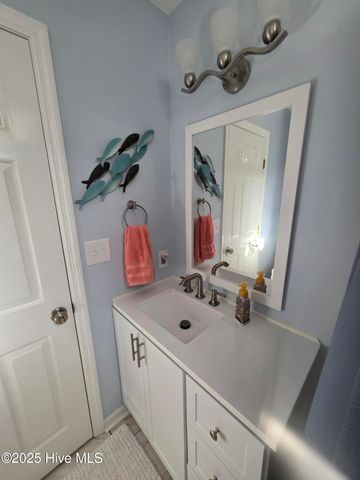 133 Cummins Creek Road, Beaufort, NC 28516