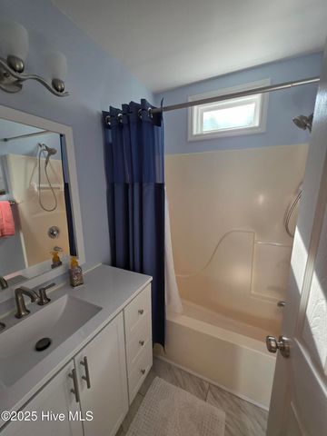 133 Cummins Creek Road, Beaufort, NC 28516