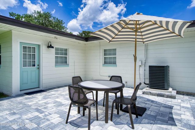1338 PINEWOOD Road, Jacksonville Beach, FL 32250
