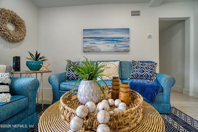 1338 PINEWOOD Road, Jacksonville Beach, FL 32250