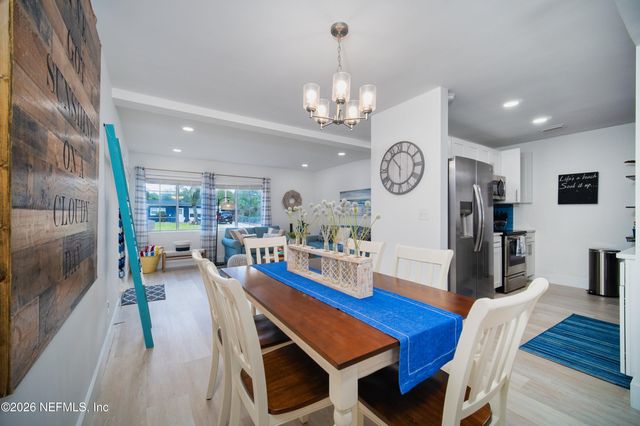 1338 PINEWOOD Road, Jacksonville Beach, FL 32250