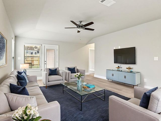 704 Timbo DR, Jarrell, TX 76537