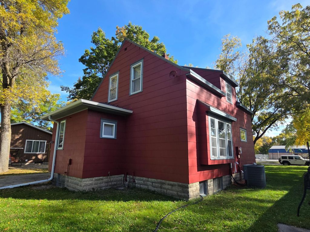 1408 6th Street SW, Willmar, MN 56201 — photo 3