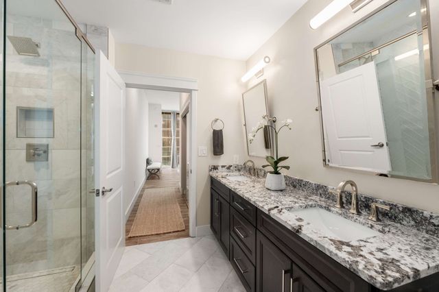 301 Demonbreun St Unit 920, Nashville, TN 37201