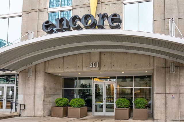 301 Demonbreun St Unit 920, Nashville, TN 37201