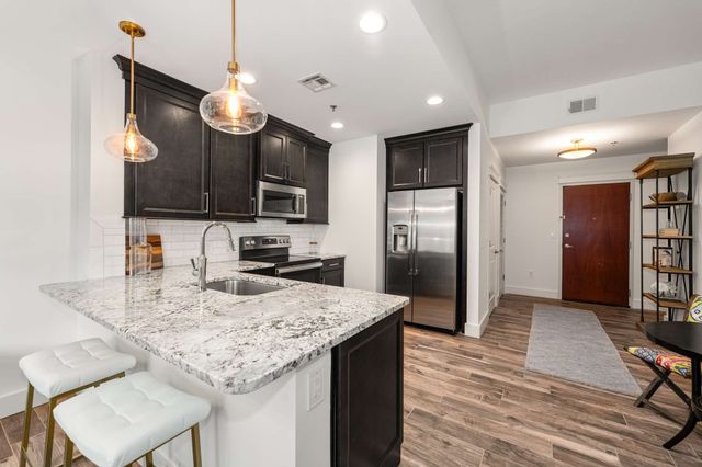 301 Demonbreun St Unit 920, Nashville, TN 37201