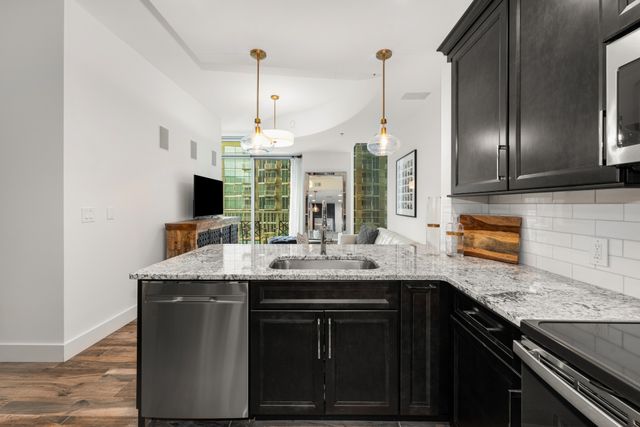 301 Demonbreun St Unit 920, Nashville, TN 37201